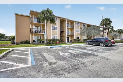 300 W Palm Cir Circle W #305, Pembroke Pines, FL 33025 - Photo 41