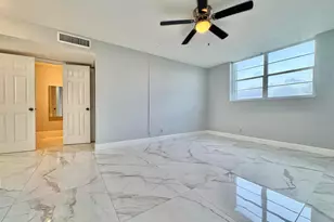 5700 NW 2nd Ave, Boca Raton, FL 33487 - Photo 19