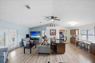 963 SW Bay State Rd, Port Saint Lucie, FL 34953 - Photo 15