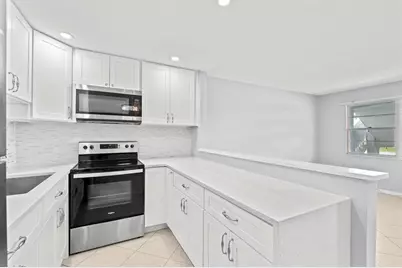 273 Prescott N, Deerfield Beach, FL 33442 - Photo 5