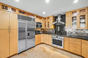 1005 Bel Air Dr, Highland Beach, FL 33487 - Photo 7