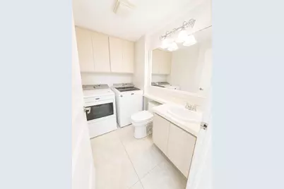 3115 Kingston Court, West Palm Beach, FL 33409 - Photo 7