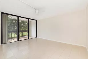2000 Presidential Way, West Palm Beach, FL 33401 - Photo 11