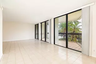 2000 Presidential Way, West Palm Beach, FL 33401 - Photo 15