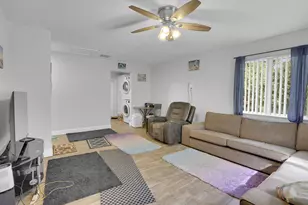 2227 NE 3rd Ave, Delray Beach, FL 33444 - Photo 15