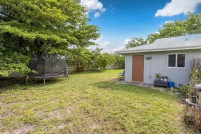 2227 NE 3rd Avenue #1 & 2, Delray Beach, FL 33444 - Photo 27