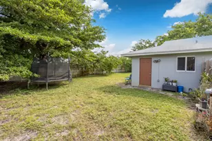 2227 NE 3rd Ave, Delray Beach, FL 33444 - Photo 27