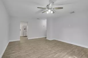 2227 NE 3rd Ave, Delray Beach, FL 33444 - Photo 5