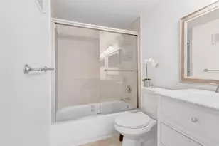 15364 Lakes of Delray Blvd, Delray Beach, FL 33484 - Photo 37