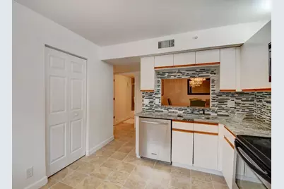 15364 Lakes Of Delray Boulevard #45, Delray Beach, FL 33484 - Photo 5