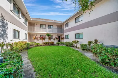 15364 Lakes Of Delray Boulevard #45, Delray Beach, FL 33484 - Photo 45