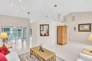 10201 Canoe Brook Cir, Boca Raton, FL 33498 - Photo 9