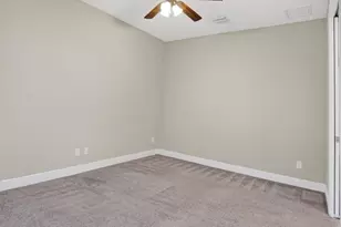 9531 Shadow Ln, Fort Pierce, FL 34951 - Photo 17