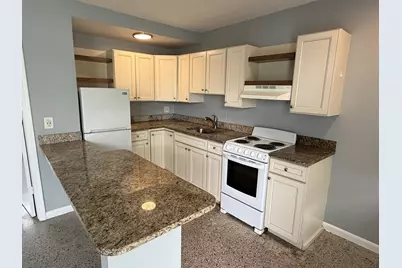1118 N H Street #15, Lake Worth Beach, FL 33460 - Photo 3