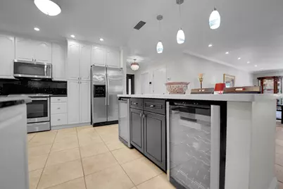 1019 E Cypress Drive, Pompano Beach, FL 33069 - Photo 15