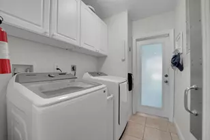 1019 E Cypress Dr, Pompano Beach, FL 33069 - Photo 61