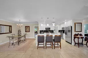 1019 E Cypress Dr, Pompano Beach, FL 33069 - Photo 11