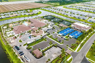 9812 Spruce Woods Drive, Boynton Beach, FL 33473 - Photo 45