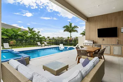 9812 Spruce Woods Drive, Boynton Beach, FL 33473 - Photo 29