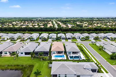 9812 Spruce Woods Drive, Boynton Beach, FL 33473 - Photo 37