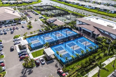 9812 Spruce Woods Drive, Boynton Beach, FL 33473 - Photo 45