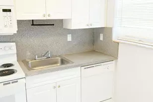 1001 SE 3rd St, Deerfield Beach, FL 33441 - Photo 7