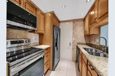 720 Bayshore Drive #504, Fort Lauderdale, FL 33304 - Photo 23