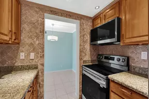 720 Bayshore Dr, Fort Lauderdale, FL 33304 - Photo 25