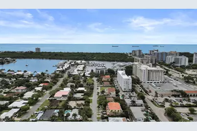 2610 NE 11th Court, Fort Lauderdale, FL 33304 - Photo 33