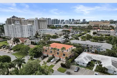 2610 NE 11th Court, Fort Lauderdale, FL 33304 - Photo 23