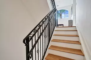2610 NE 11th Ct, Fort Lauderdale, FL 33304 - Photo 11