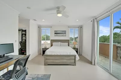 2610 NE 11th Court, Fort Lauderdale, FL 33304 - Photo 15