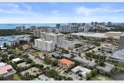 2610 NE 11th Court, Fort Lauderdale, FL 33304 - Photo 35