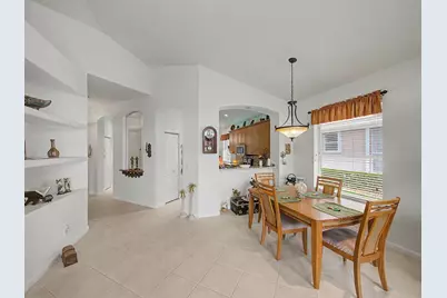 806 NW Rutherford Court, Port Saint Lucie, FL 34983 - Photo 9