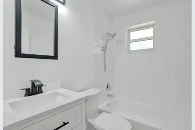 2018 NE 15th Street, Fort Lauderdale, FL 33304 - Photo 13