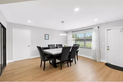2360 NW 12th Street, Delray Beach, FL 33445 - Photo 9