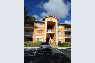 281 SW Palm Drive #201, Port Saint Lucie, FL 34986 - Photo 3