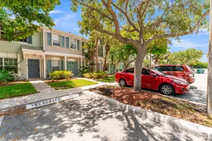 8035 Sanibel Dr, Tamarac, FL 33321 - Photo 29