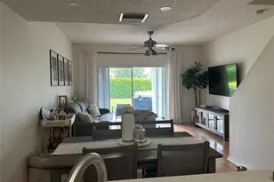 8035 Sanibel Dr, Tamarac, FL 33321 - Photo 9