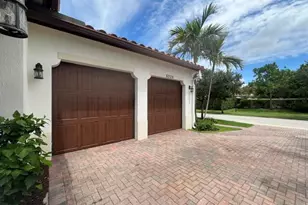 6326 Grebe Ct, Lake Worth, FL 33463 - Photo 3
