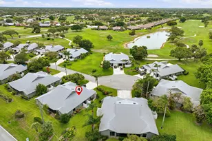 6786 SE Yorktown Dr, Hobe Sound, FL 33455 - Photo 3