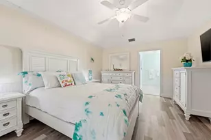 6786 SE Yorktown Dr, Hobe Sound, FL 33455 - Photo 17