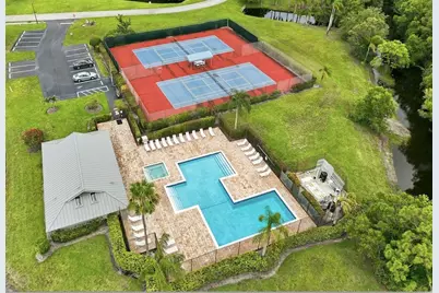6786 SE Yorktown Drive, Hobe Sound, FL 33455 - Photo 25