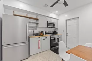 210 SW 11th St, Fort Lauderdale, FL 33315 - Photo 15