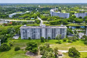 3300 N Palm Aire Dr, Pompano Beach, FL 33069 - Photo 31