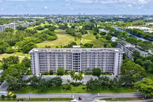 3300 N Palm Aire Dr, Pompano Beach, FL 33069 - Photo 29