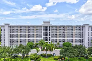 3300 N Palm Aire Dr, Pompano Beach, FL 33069 - Photo 1