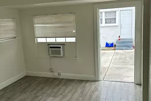 912 8th St, West Palm Beach, FL 33401 - Photo 3