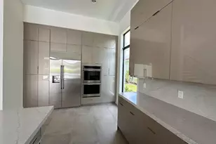 9116 Coral Isles Cir, Palm Beach Gardens, FL 33412 - Photo 13