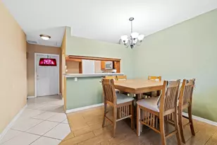 5151 W Oakland Park Blvd, Lauderdale Lakes, FL 33313 - Photo 9